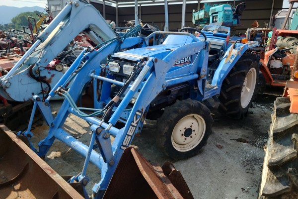 タイヤショベル